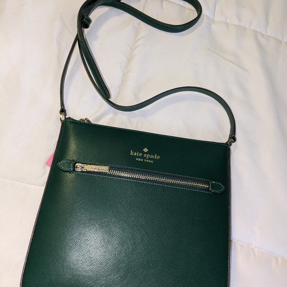 Kate Spade Crossbody - Picture 2 of 16